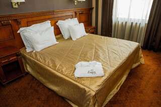 Отель Spa Hotel Ezeretz Blagoevgrad Благоевград Люкс с 1 спальней-13
